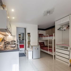 Studio A Paris Et Desinfection Rigoureux Du Logis